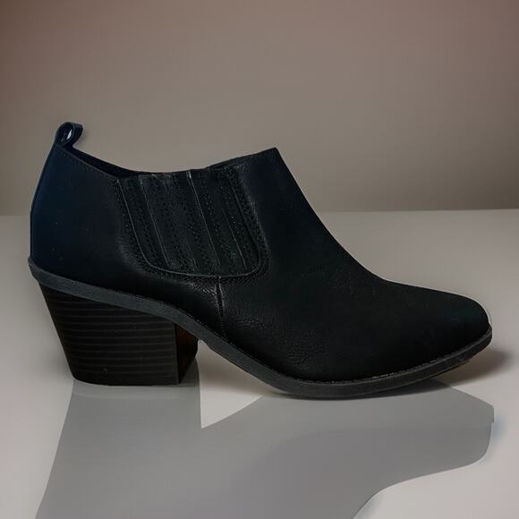 SOLD - Picture 2 of 9